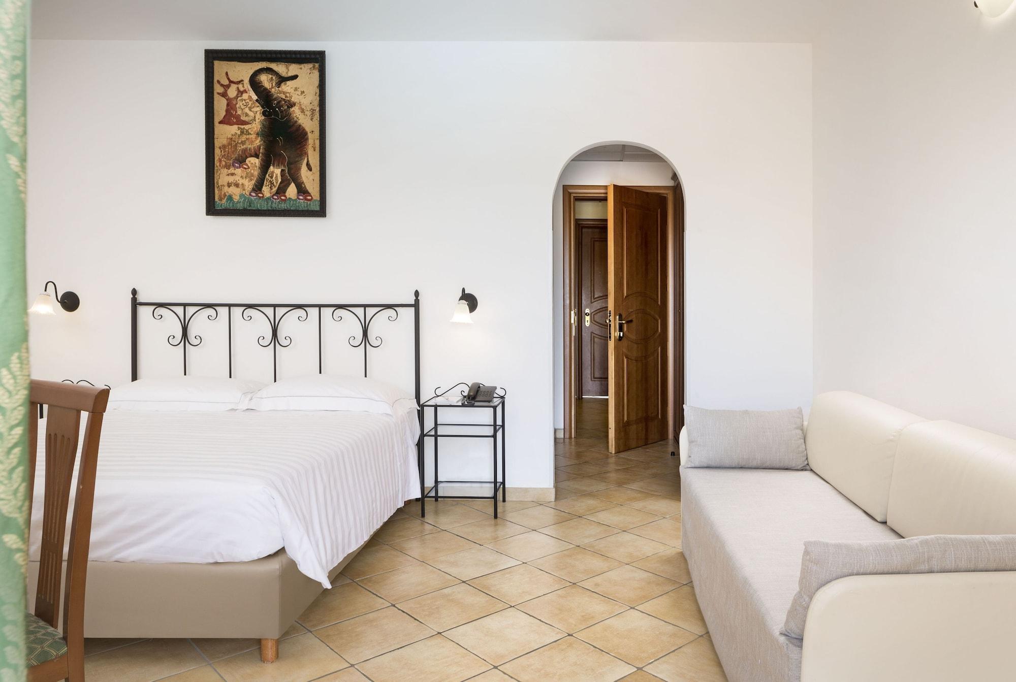 Hotel Blu Morisco Village