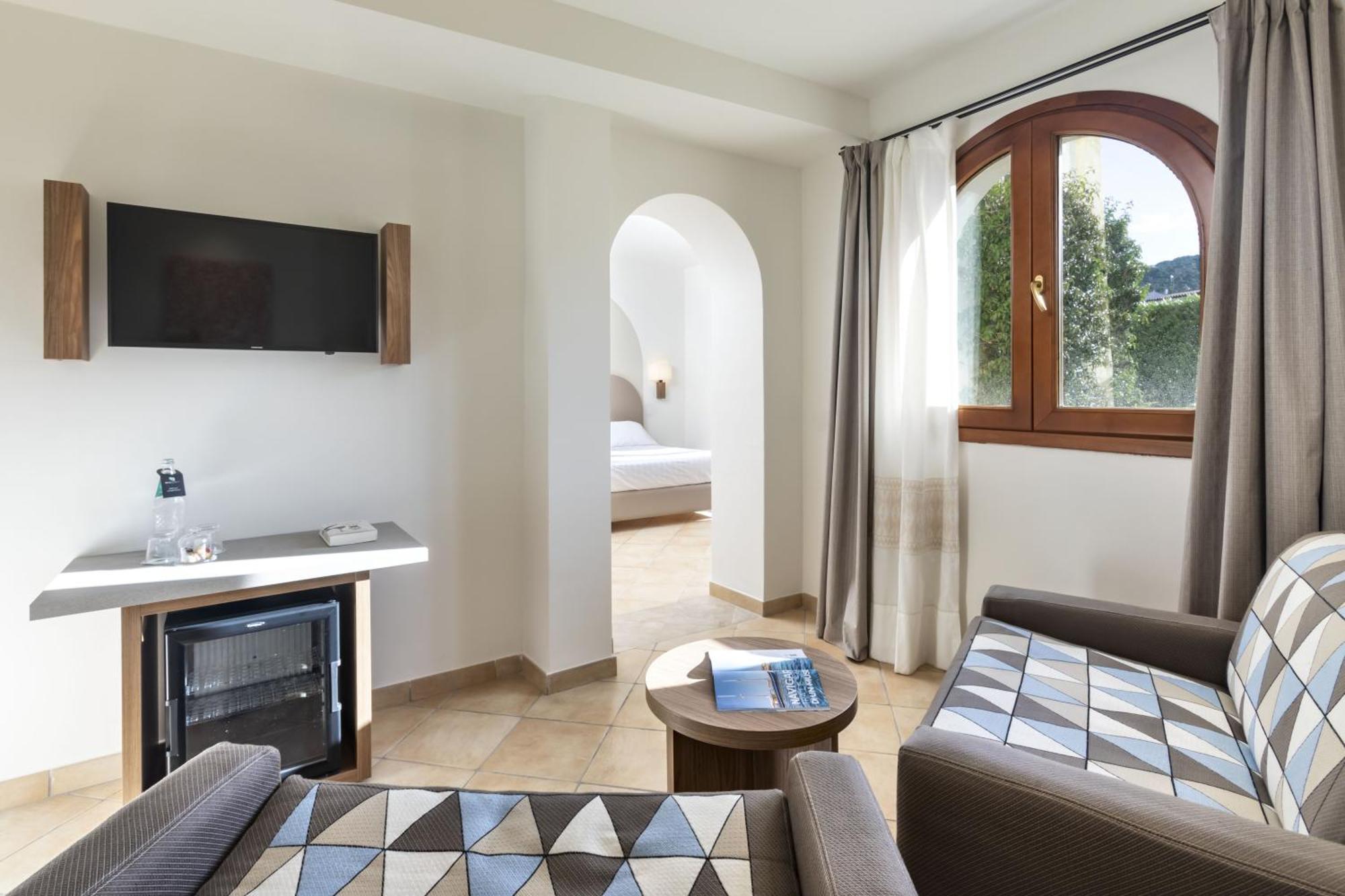 Blu Morisco Village Hotel 4*
