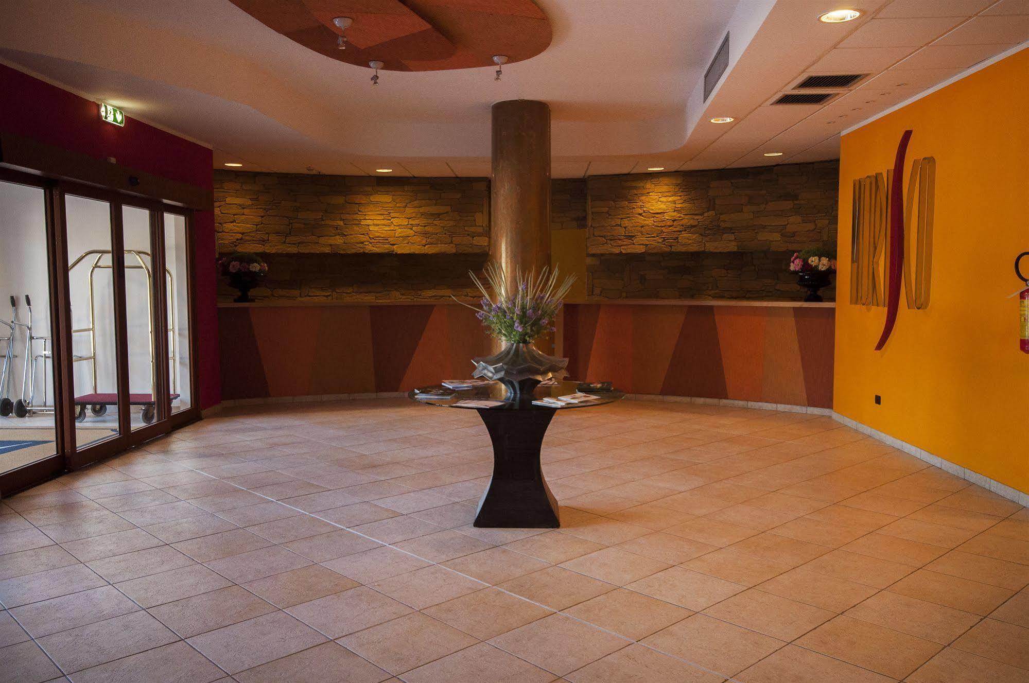 Blu Morisco Village 4*